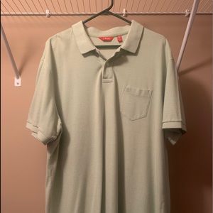 Men’s Izod polo style shirt